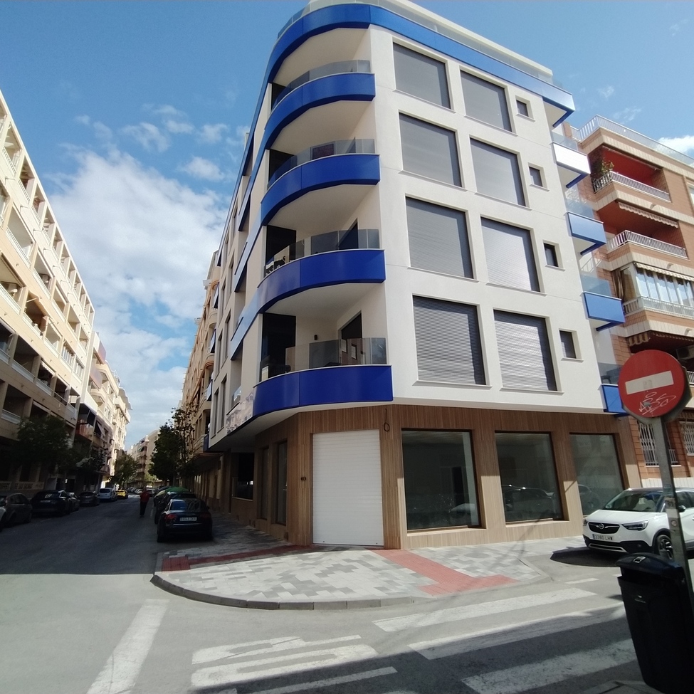 2 Bed, 2 Bath, ApartmentFor Sale, Torrevieja, Alicante