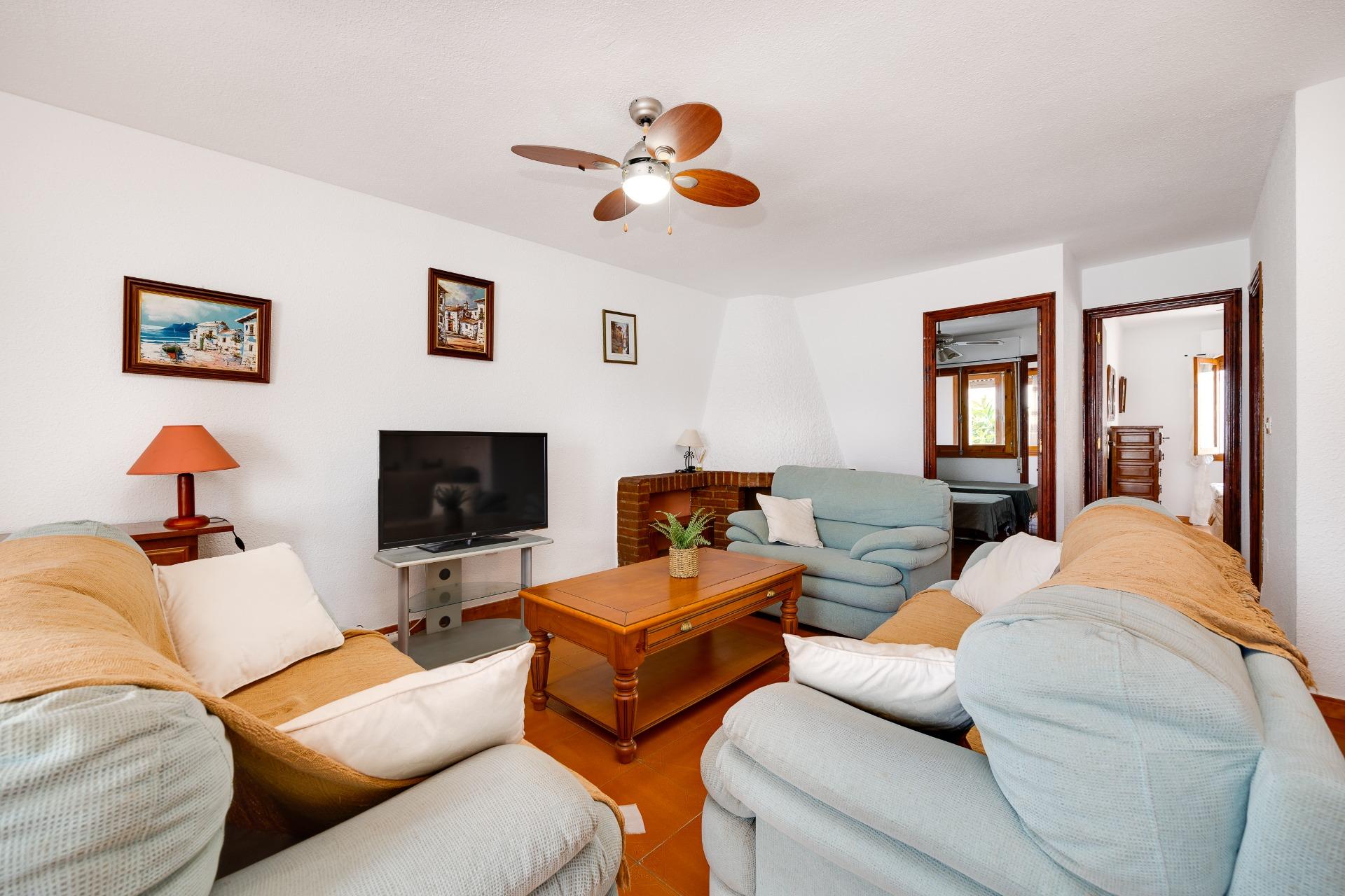 2 Bed, 1 Bath, ApartmentFor Sale, Torrevieja, Alicante