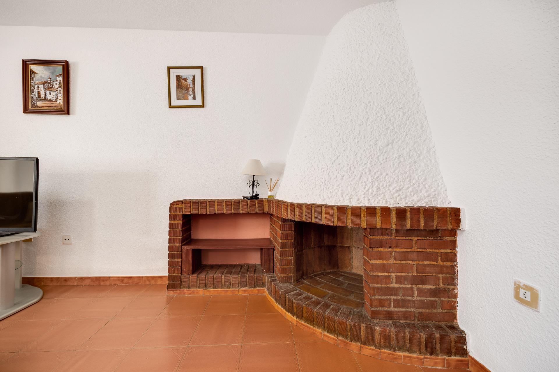 2 Bed, 1 Bath, ApartmentFor Sale, Torrevieja, Alicante