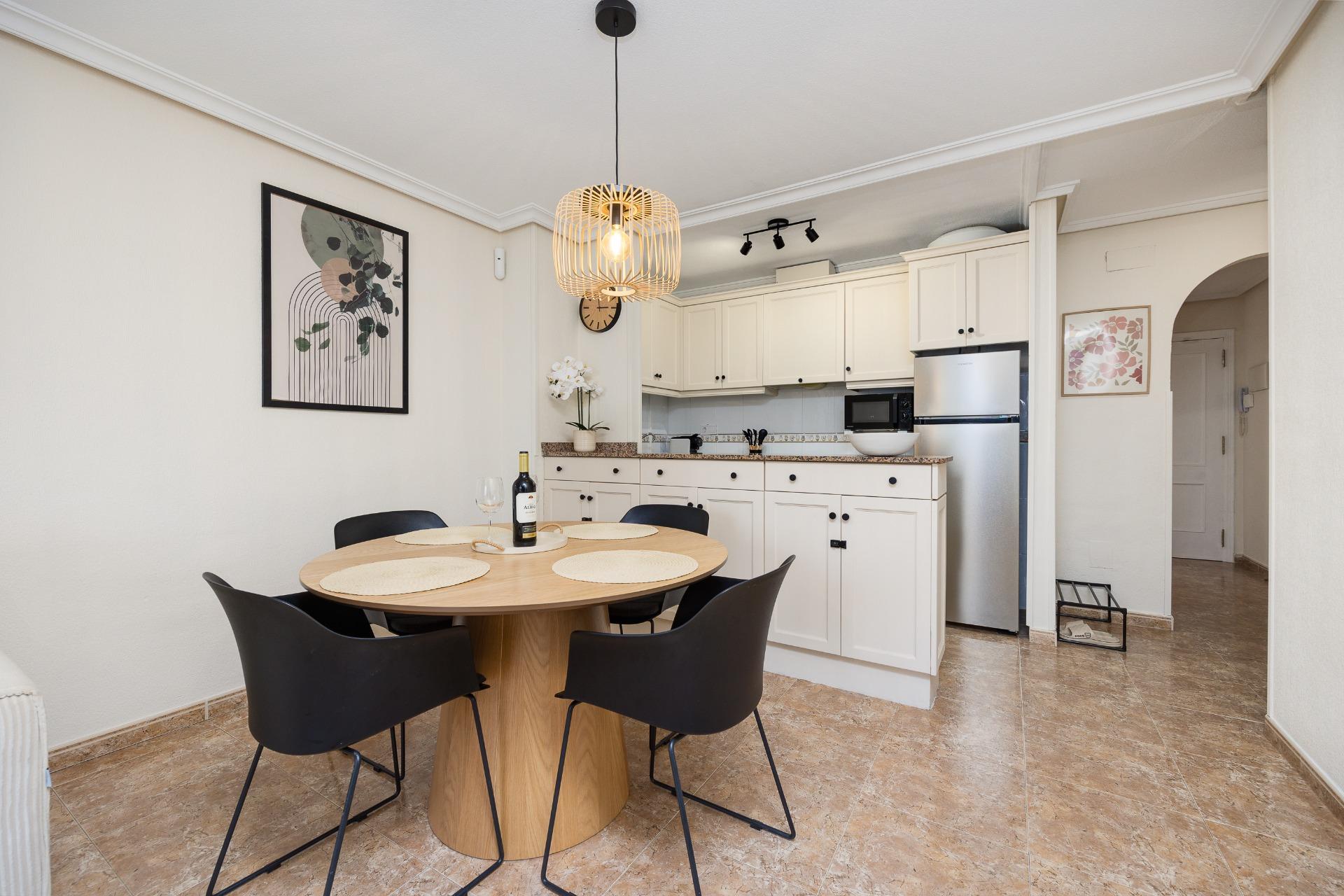 1 Bed, 1 Bath, ApartmentFor Sale, Torrevieja, Alicante