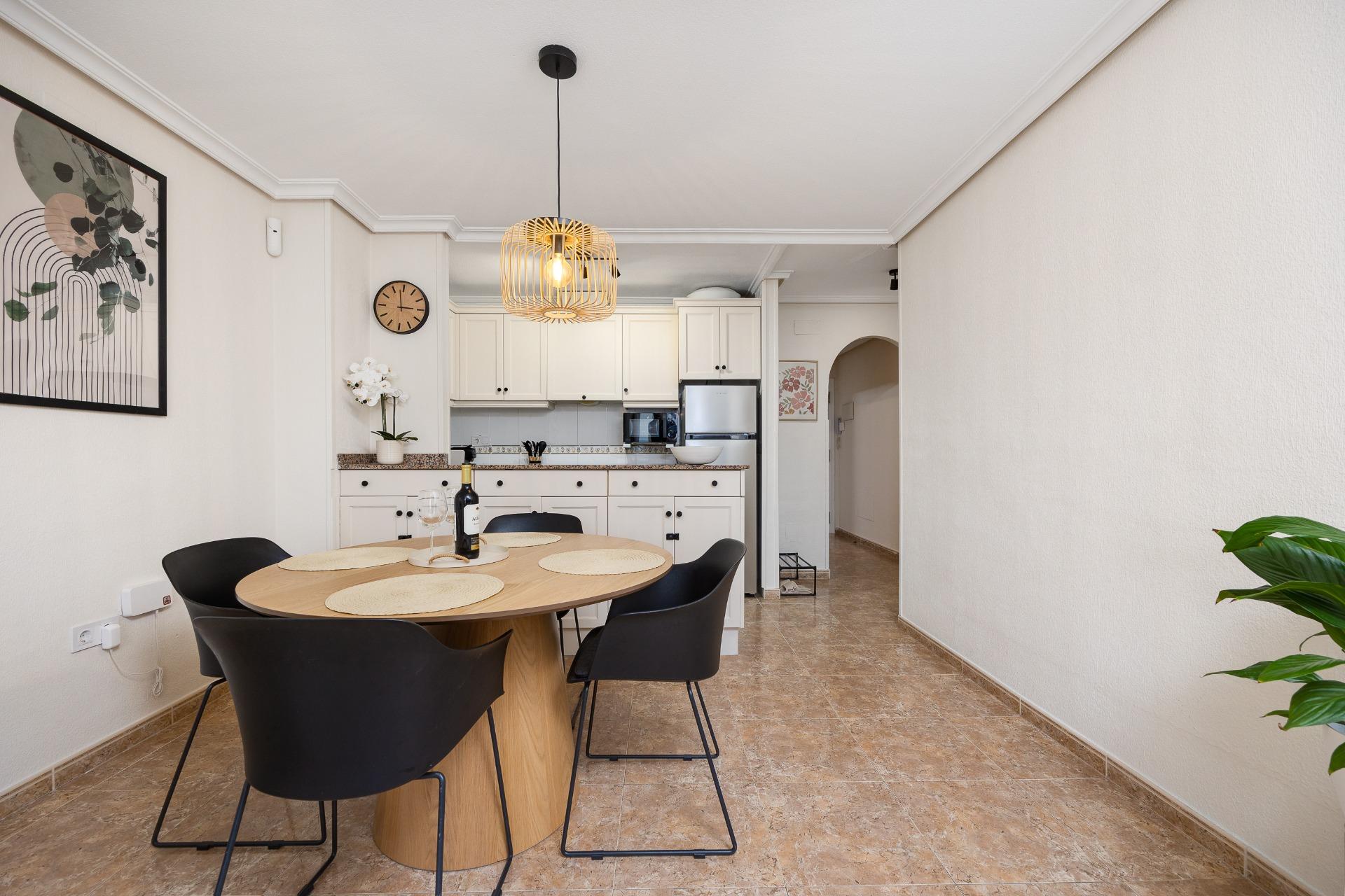 1 Bed, 1 Bath, ApartmentFor Sale, Torrevieja, Alicante