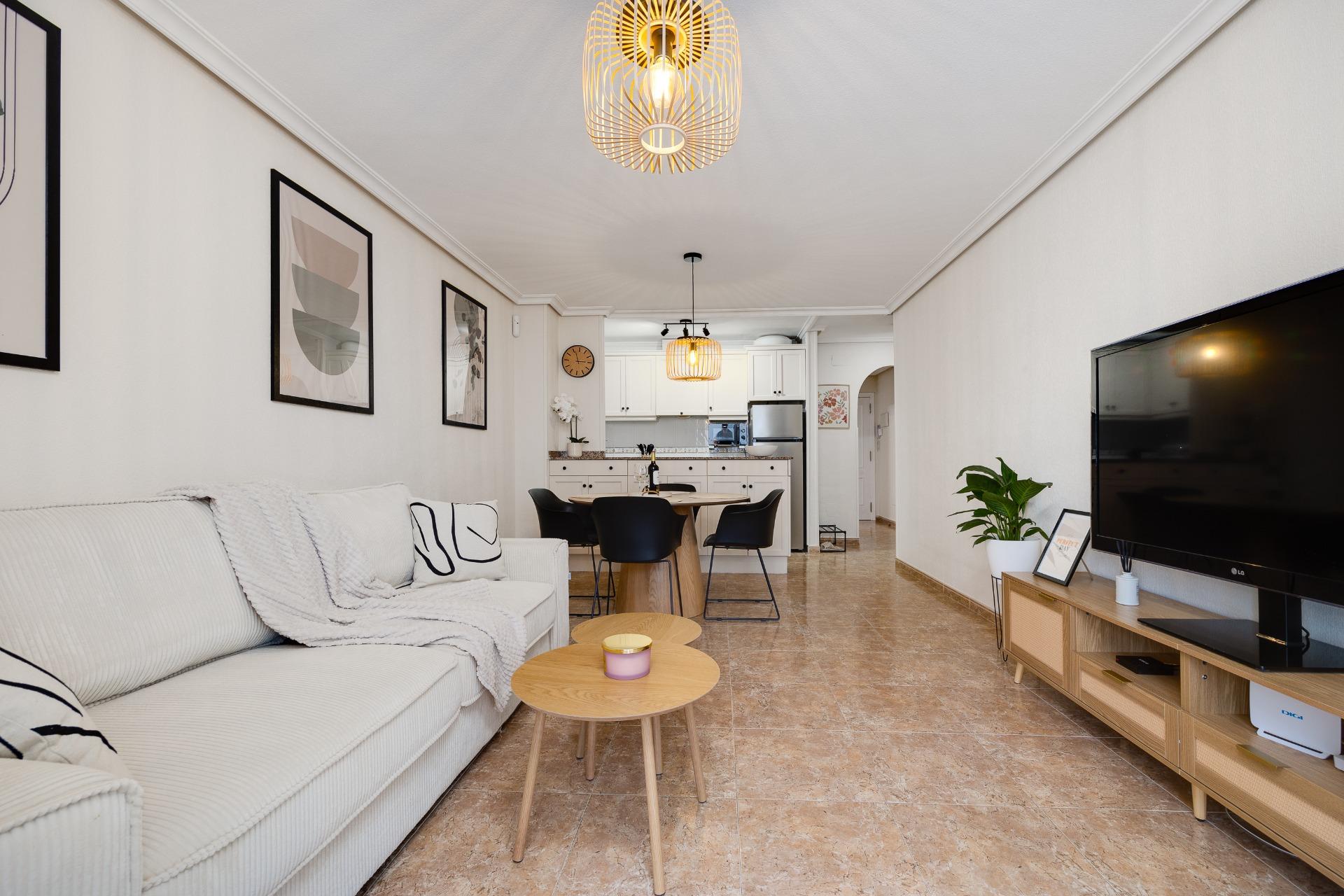 1 Bed, 1 Bath, ApartmentFor Sale, Torrevieja, Alicante