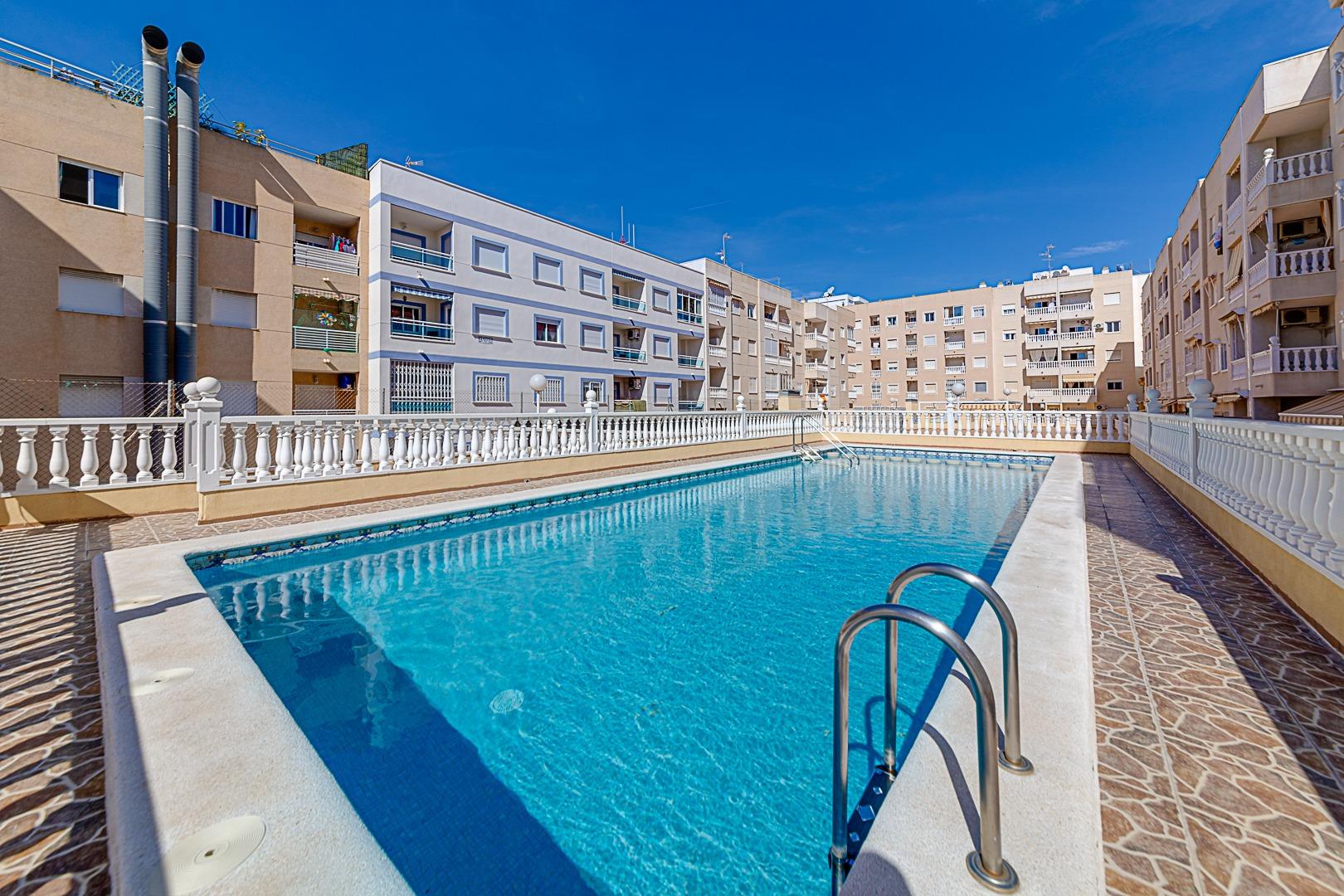 1 Bed, 1 Bath, ApartmentFor Sale, Torrevieja, Alicante