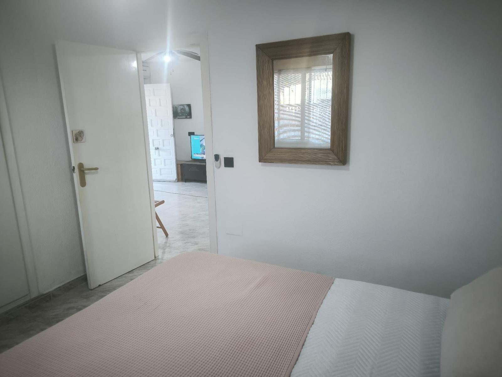 2 Bed, 1 Bath, HouseFor Sale, Torrevieja, Alicante