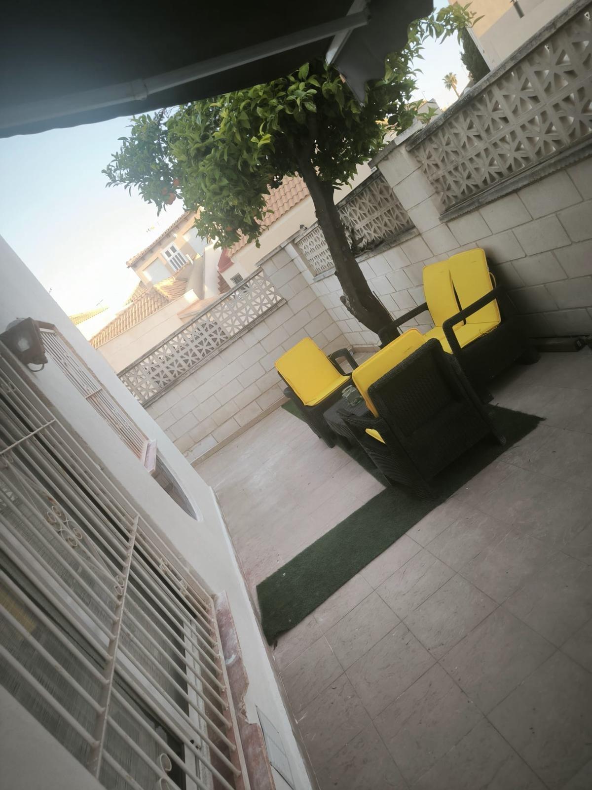 2 Bed, 1 Bath, HouseFor Sale, Torrevieja, Alicante