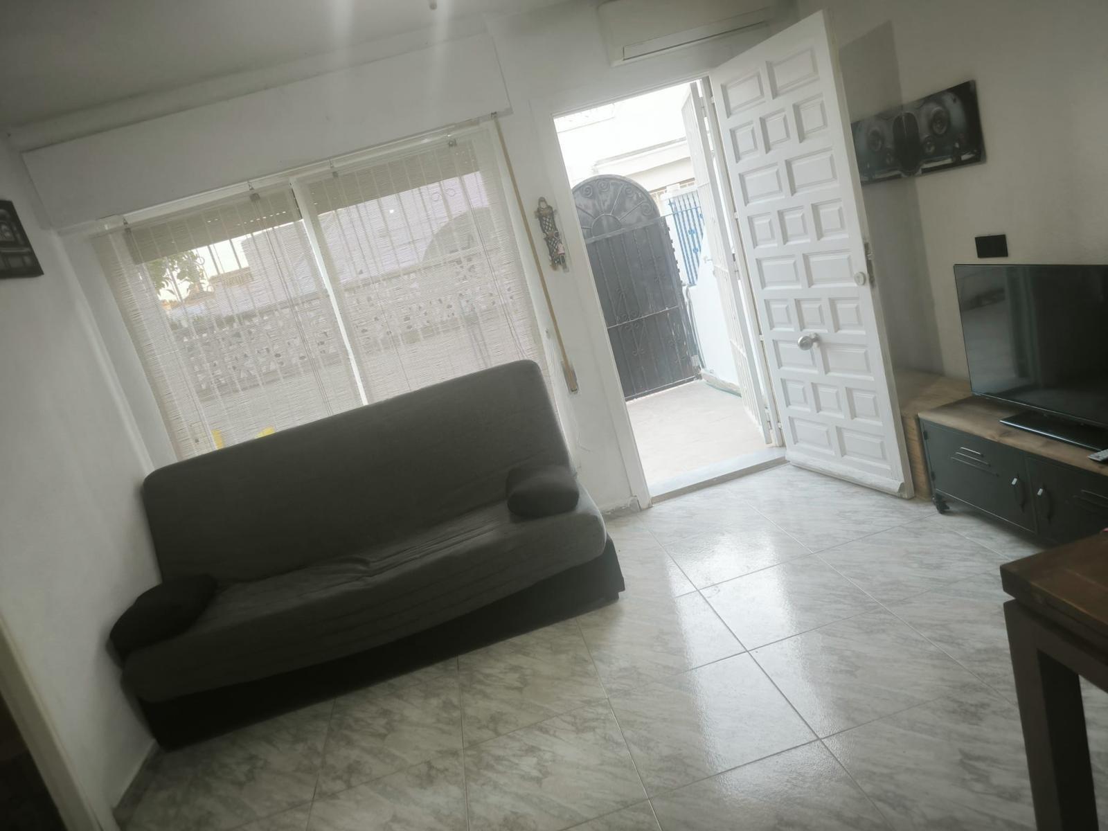 2 Bed, 1 Bath, HouseFor Sale, Torrevieja, Alicante