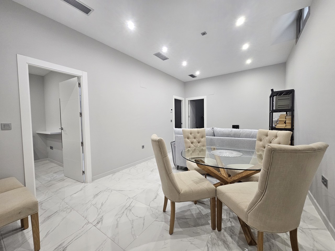 4 Bed, 4 Bath, HouseFor Sale, Villamartin, Alicante