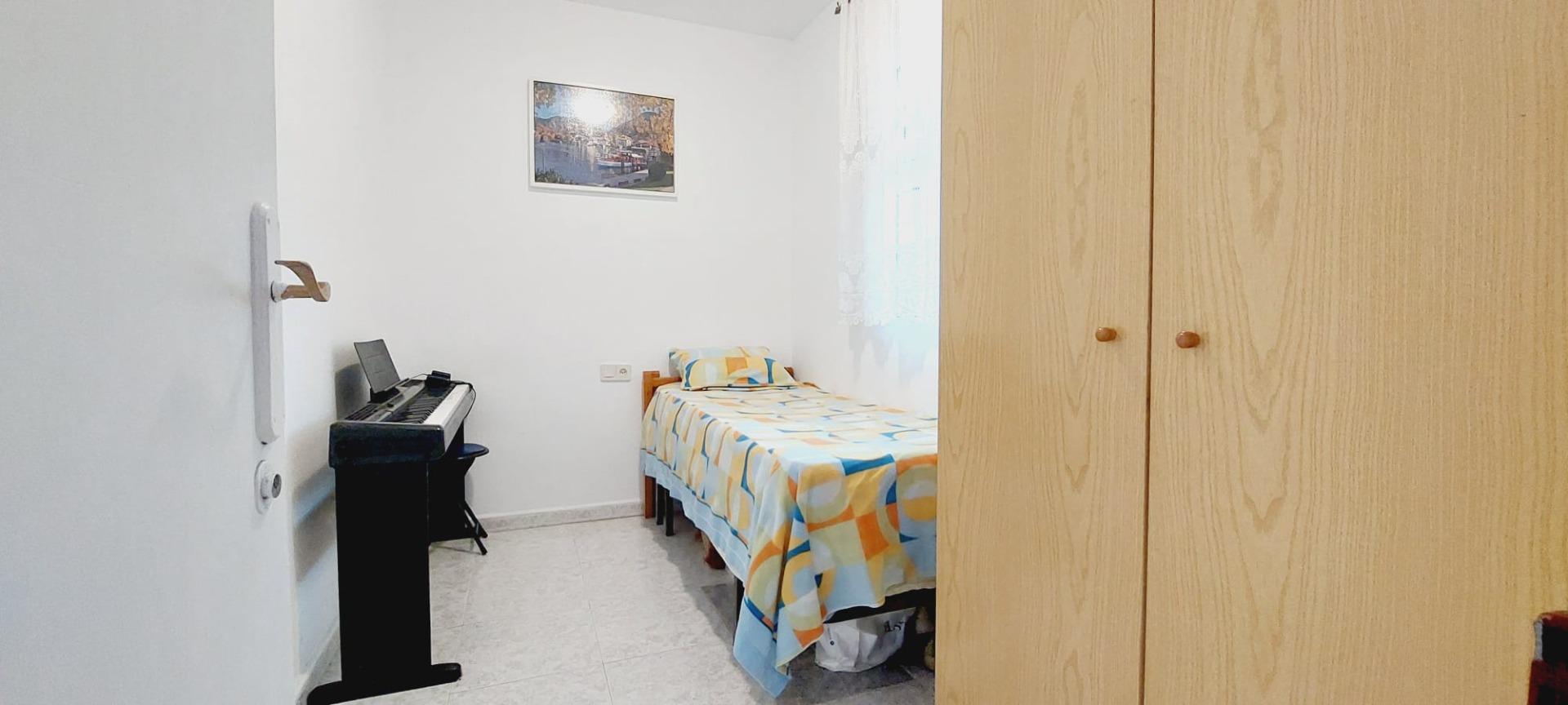 2 Bed, 1 Bath, ApartmentFor Sale, Torrevieja, Alicante