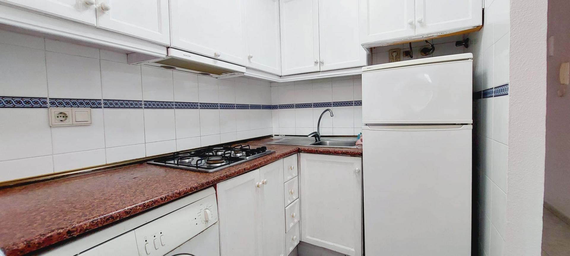 2 Bed, 1 Bath, ApartmentFor Sale, Torrevieja, Alicante