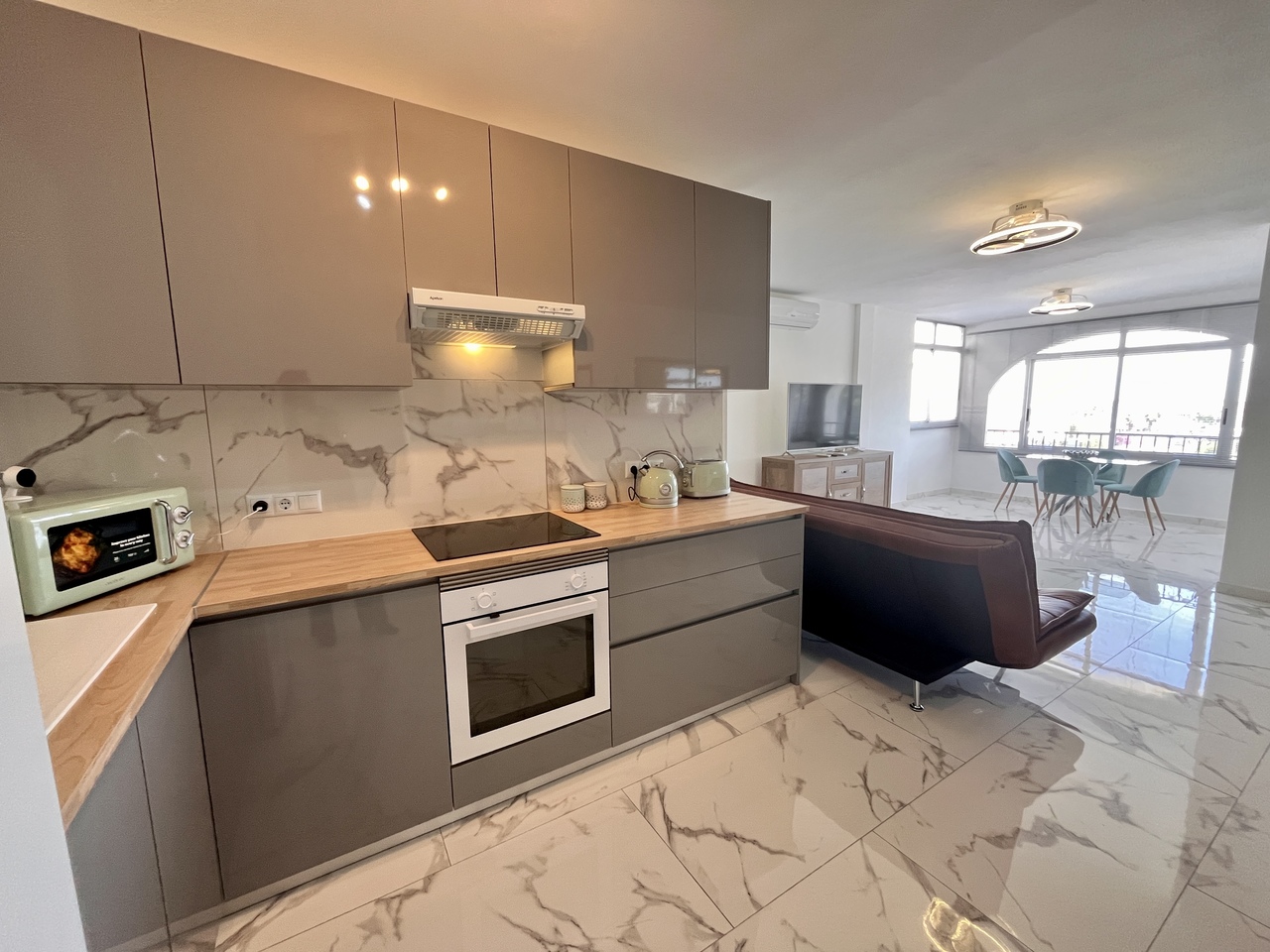 1 Bed, 1 Bath, ApartmentFor Sale, Villamartin, Alicante