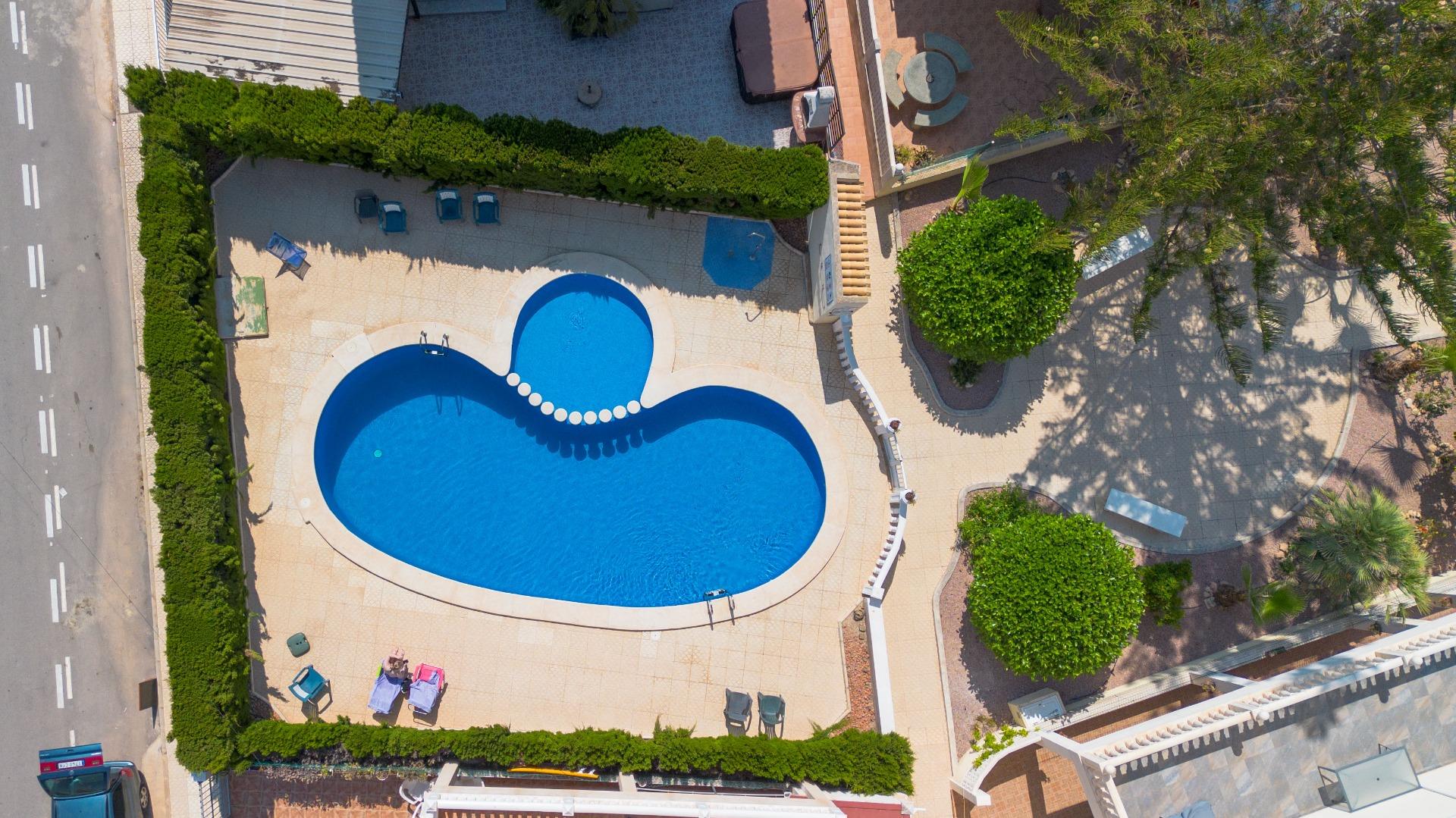 4 Bed, 2 Bath, HouseFor Sale, Torrevieja, Alicante