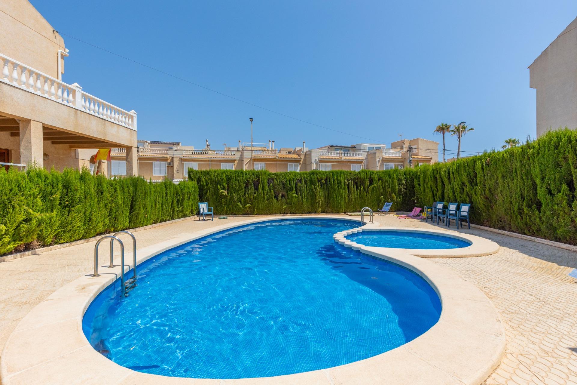 4 Bed, 2 Bath, HouseFor Sale, Torrevieja, Alicante