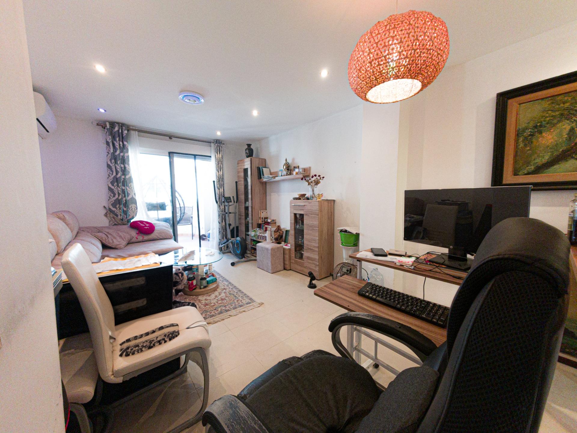 2 Bed, 1 Bath, ApartmentFor Sale, Torrevieja, Alicante