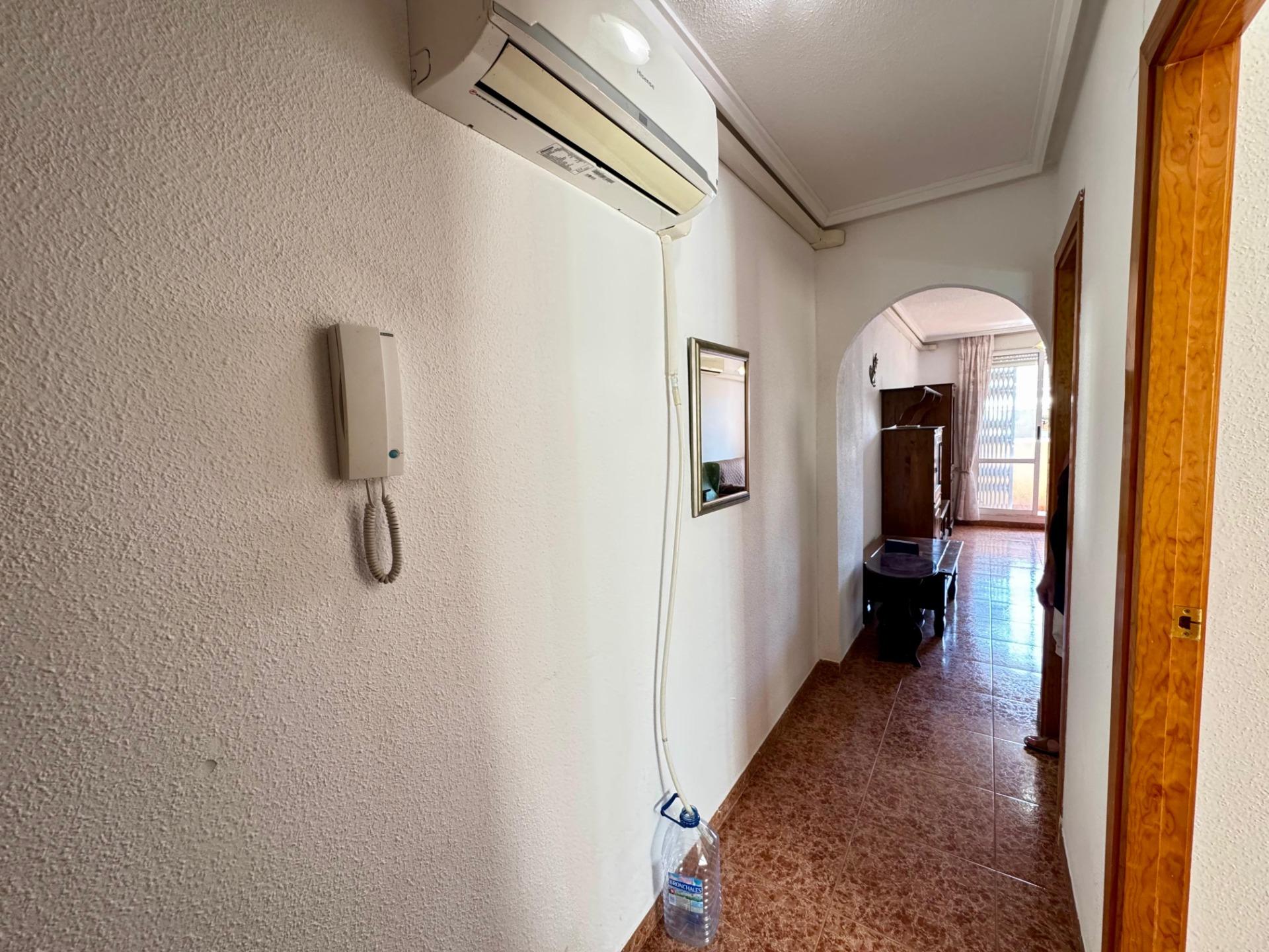 2 Bed, 1 Bath, ApartmentFor Sale, Torrevieja, Alicante 2 Bed, 1 Bath, ApartmentFor Sale, Torrevieja, Alicante