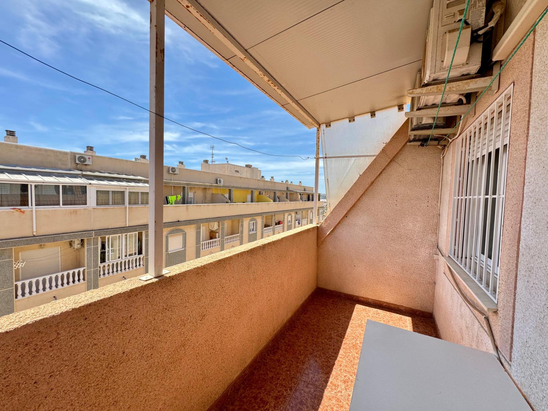 2 Bed, 1 Bath, ApartmentFor Sale, Torrevieja, Alicante 2 Bed, 1 Bath, ApartmentFor Sale, Torrevieja, Alicante