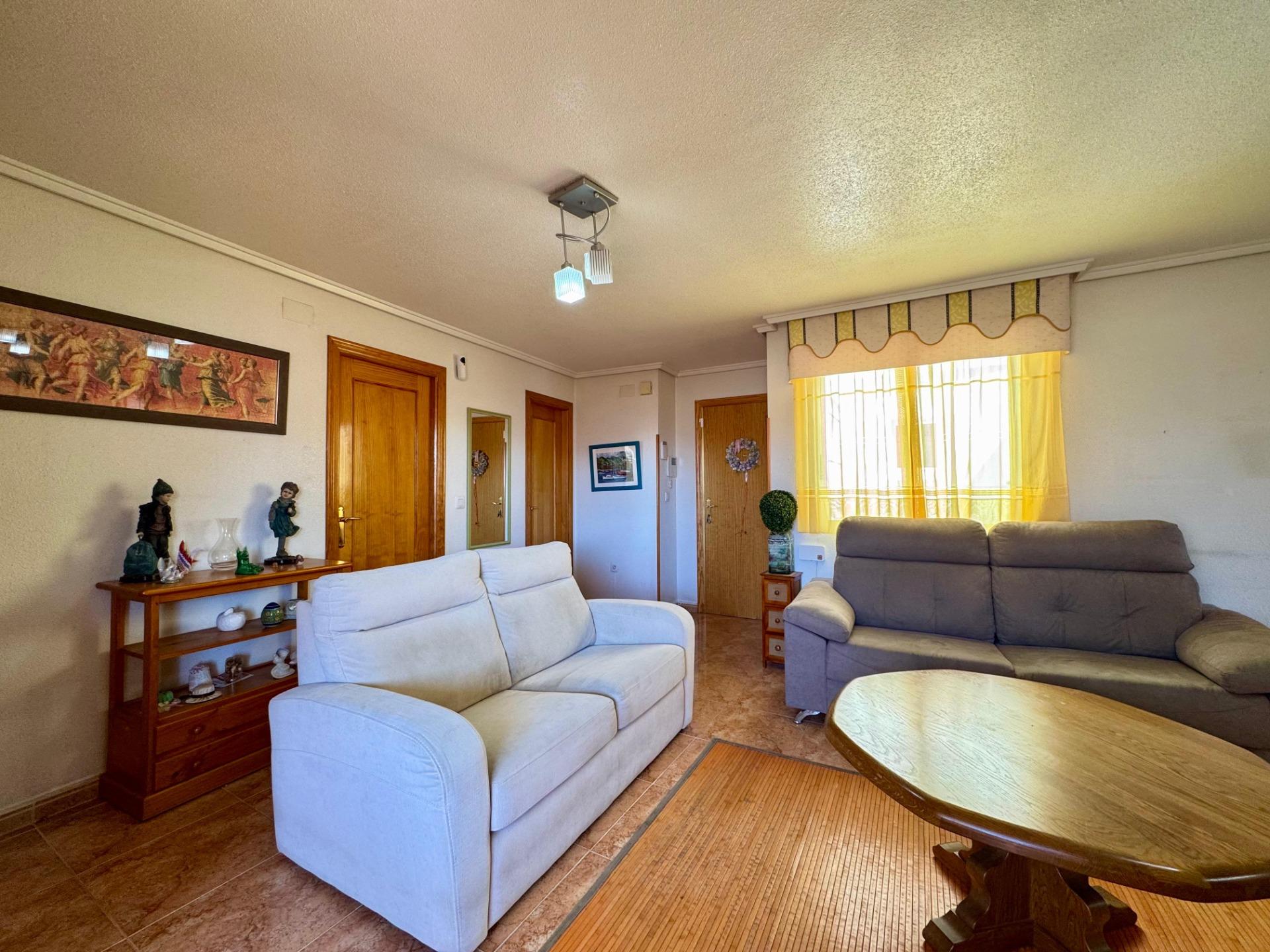 2 Bed, 1 Bath, ApartmentFor Sale, Torrevieja, Alicante