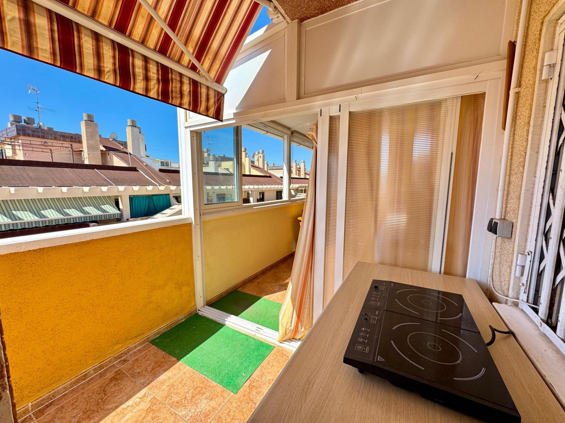 2 Bed, 1 Bath, ApartmentFor Sale, Torrevieja, Alicante