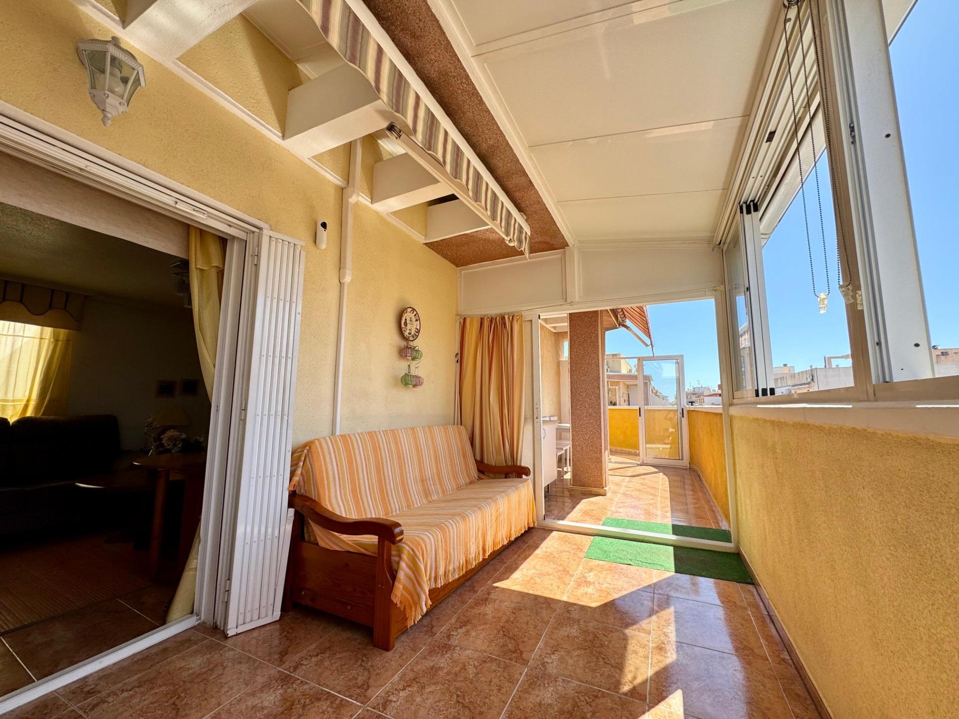 2 Bed, 1 Bath, ApartmentFor Sale, Torrevieja, Alicante