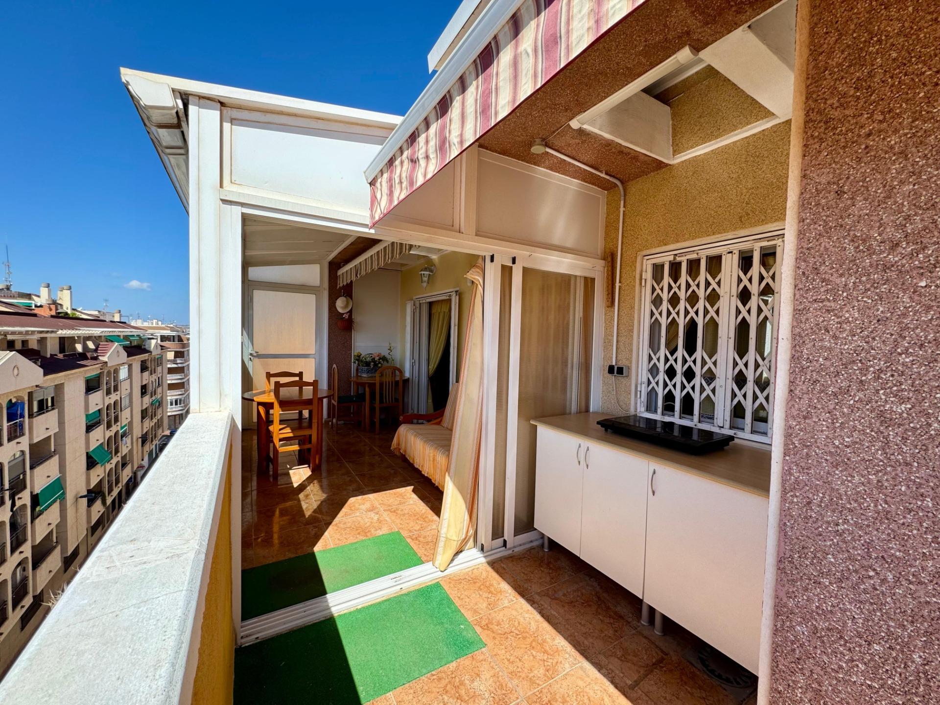 2 Bed, 1 Bath, ApartmentFor Sale, Torrevieja, Alicante