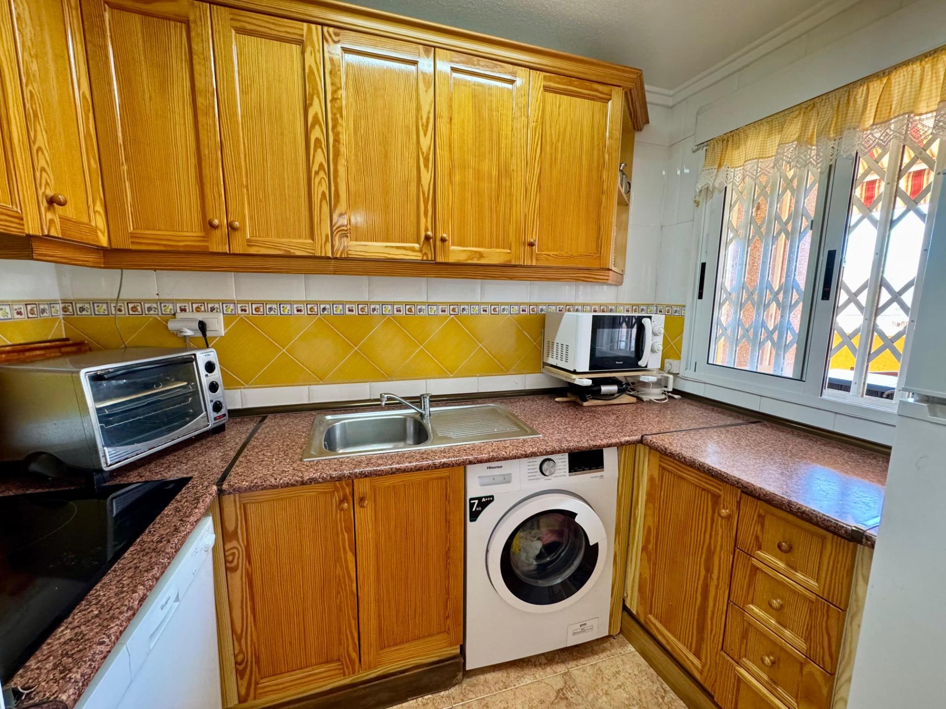 2 Bed, 1 Bath, ApartmentFor Sale, Torrevieja, Alicante