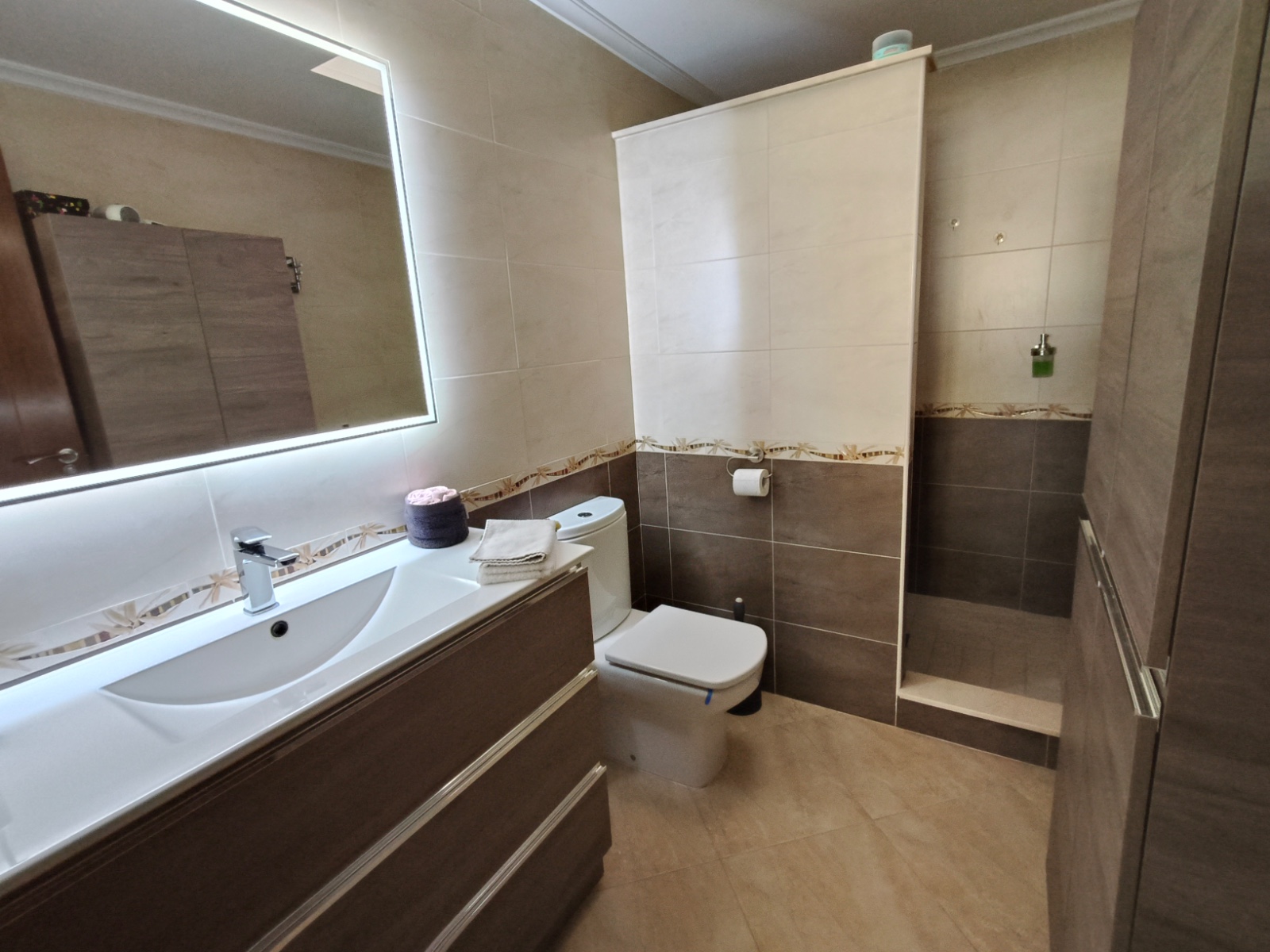 2 Bed, 1 Bath, HouseFor Sale, La Romana, Alicante