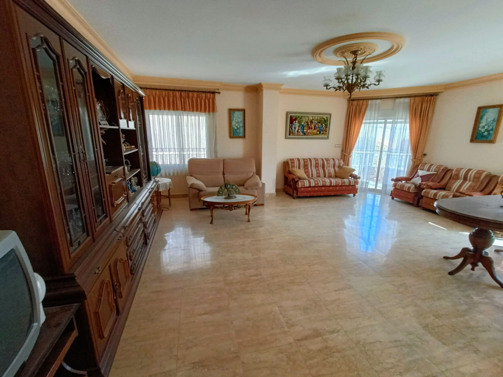 5 Bed, 3 Bath, HouseFor Sale, Alguena, Alicante