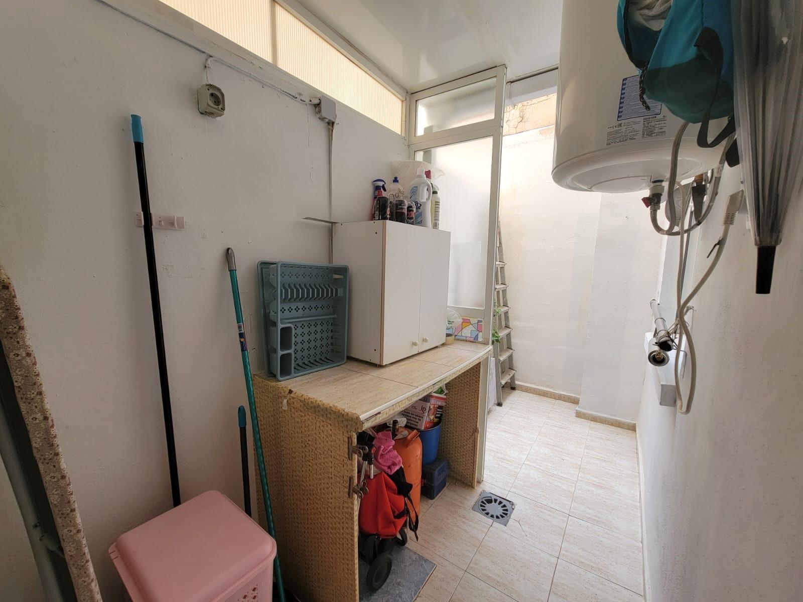 3 Bed, 1 Bath, ApartmentFor Sale, Torrevieja, Alicante