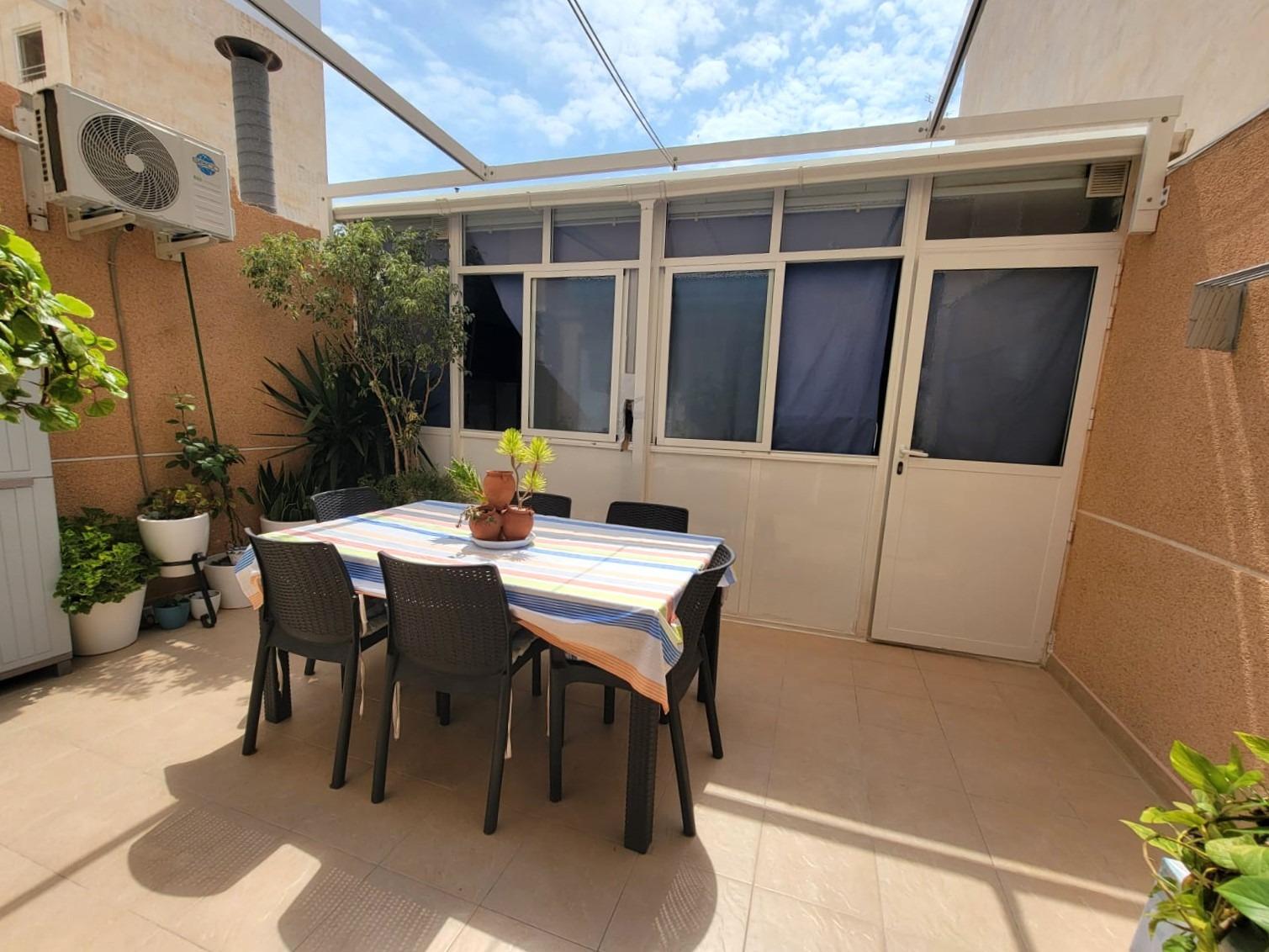 3 Bed, 1 Bath, ApartmentFor Sale, Torrevieja, Alicante