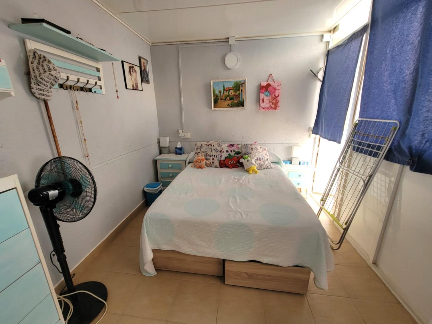 3 Bed, 1 Bath, ApartmentFor Sale, Torrevieja, Alicante