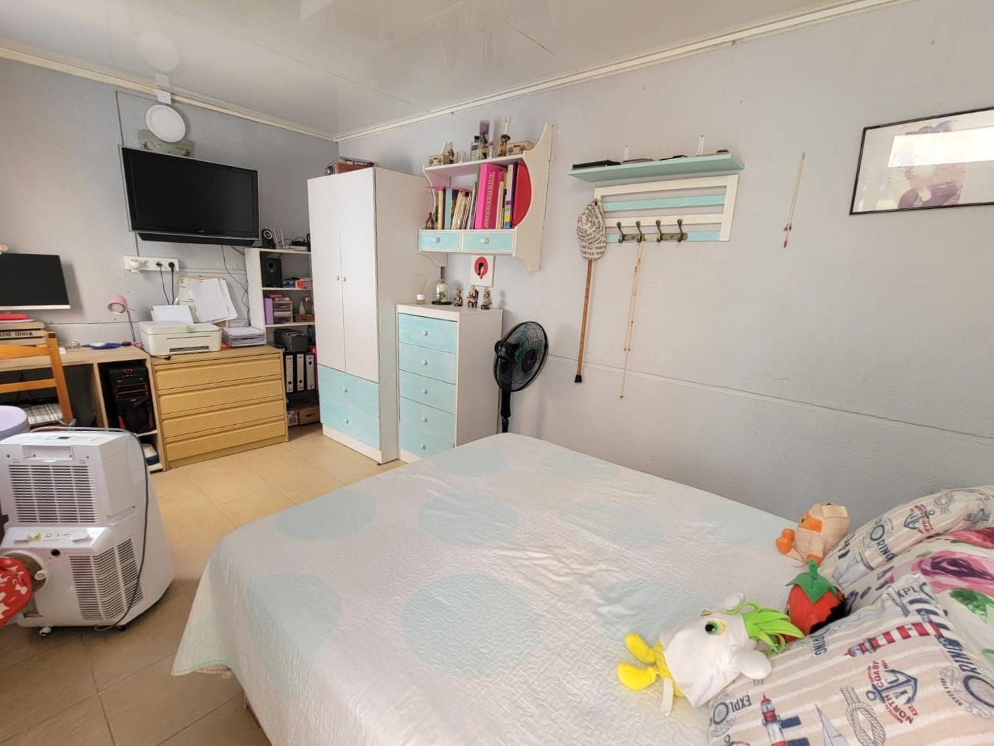 3 Bed, 1 Bath, ApartmentFor Sale, Torrevieja, Alicante