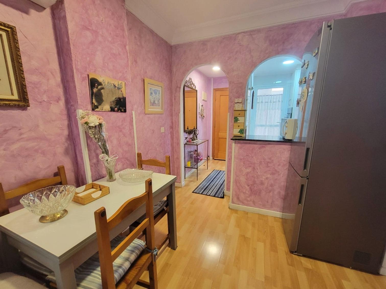 3 Bed, 1 Bath, ApartmentFor Sale, Torrevieja, Alicante