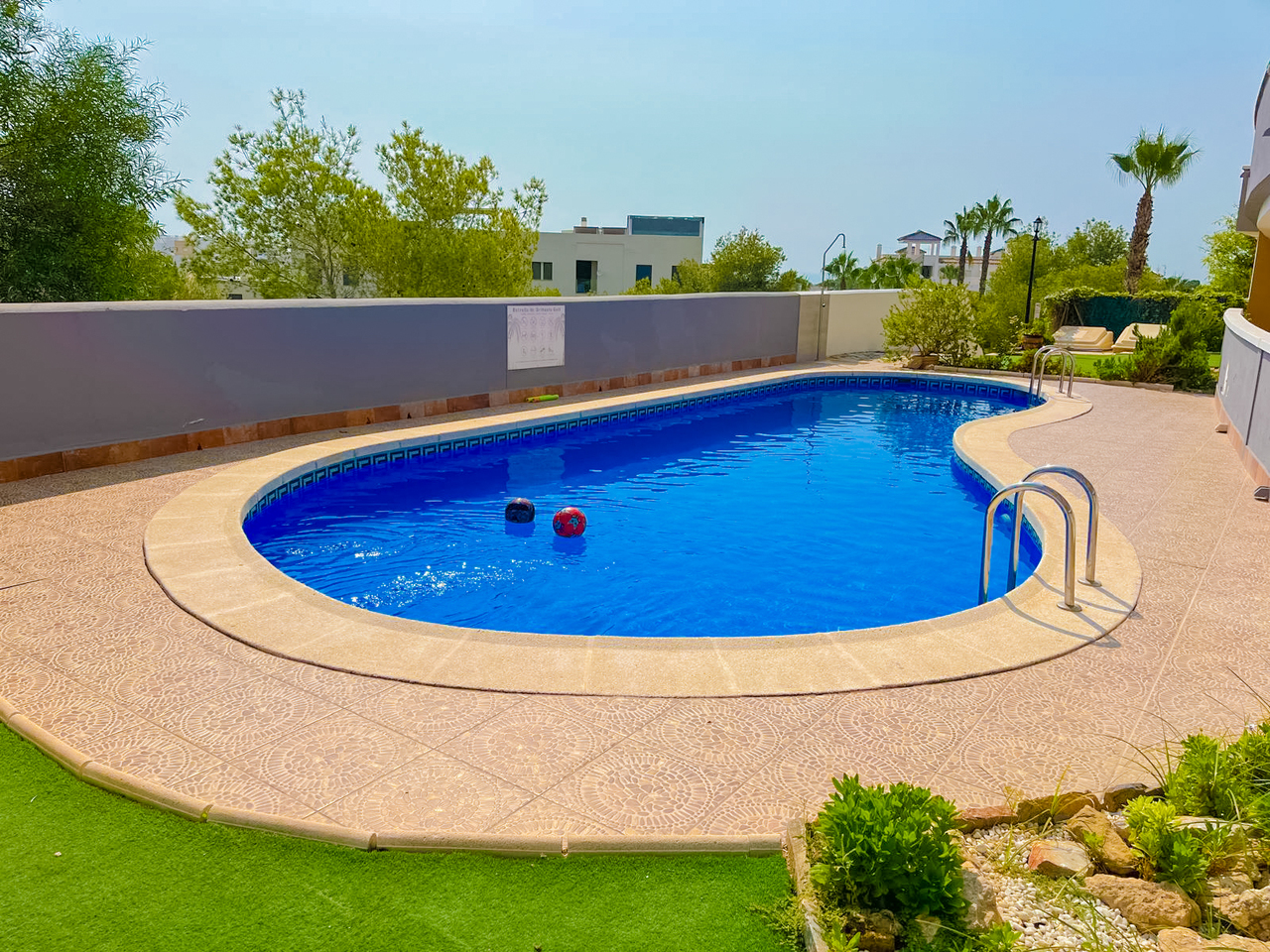 2 Bed, 2 Bath, ApartmentFor Sale, Villamartin, Alicante