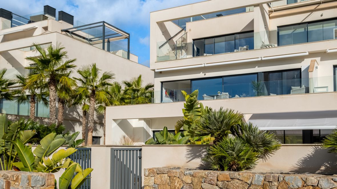 2 Bed, 2 Bath, ApartmentFor Sale, Orihuela Costa, Alicante