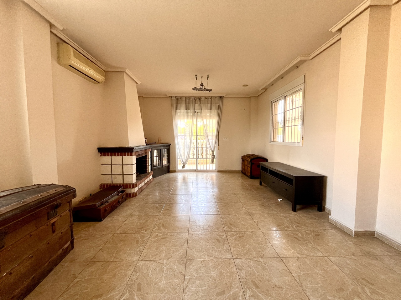 5 Bed, 3 Bath, HouseFor Sale, La Zenia, Alicante