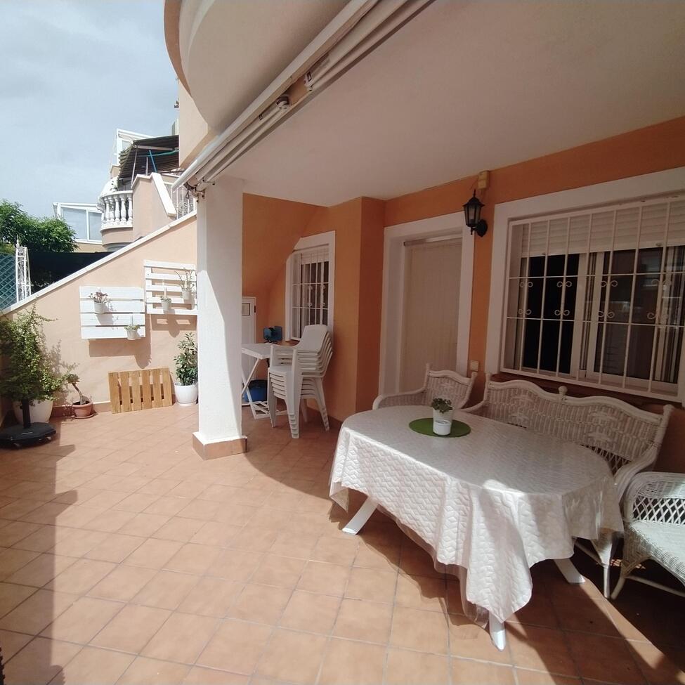 2 Bed, 1 Bath, HouseFor Sale, Torrevieja, Alicante