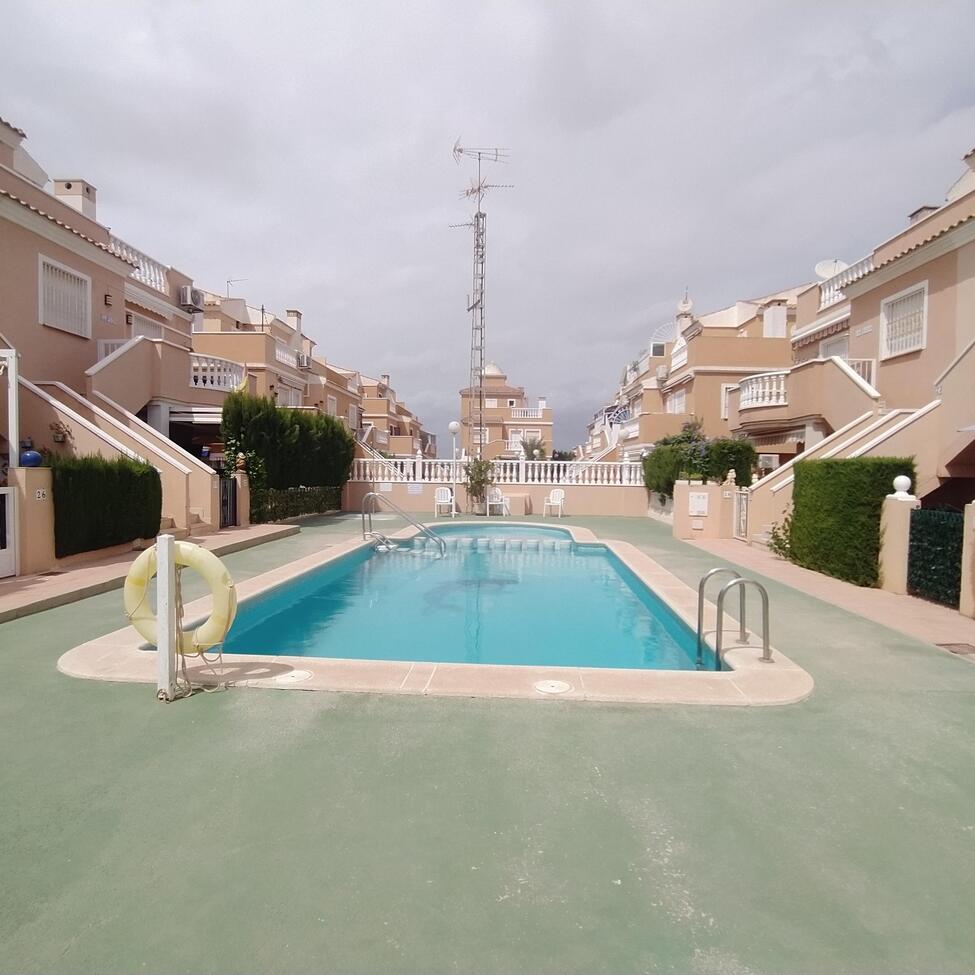 2 Bed, 1 Bath, HouseFor Sale, Torrevieja, Alicante