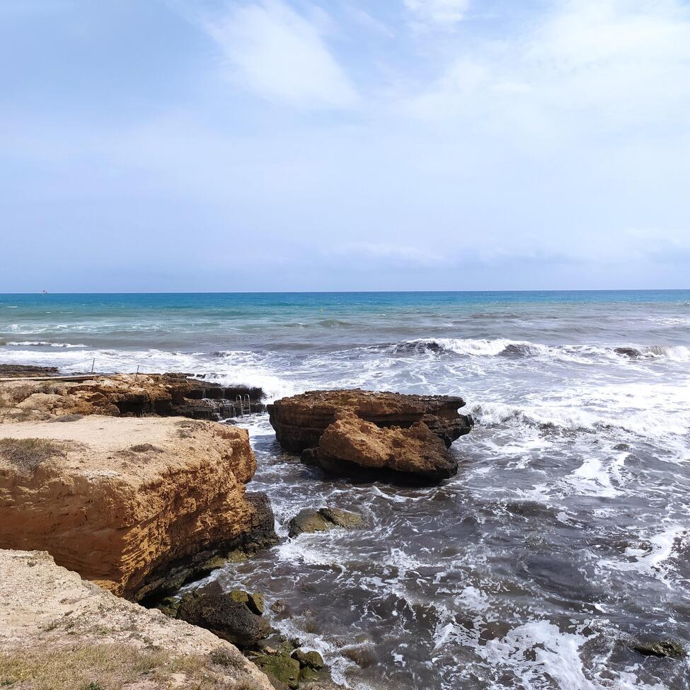 2 Bed, 1 Bath, HouseFor Sale, Torrevieja, Alicante