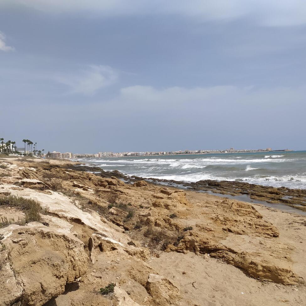 2 Bed, 1 Bath, HouseFor Sale, Torrevieja, Alicante