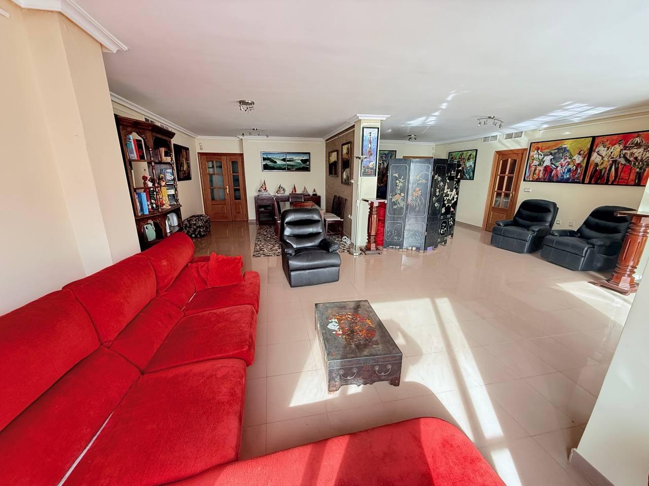 4 Bed, 3 Bath, ApartmentFor Sale, Orihuela Costa, Alicante