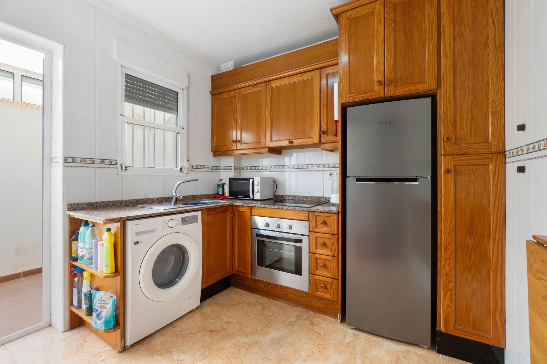 2 Bed, 1 Bath, HouseFor Sale, Torrevieja, Alicante