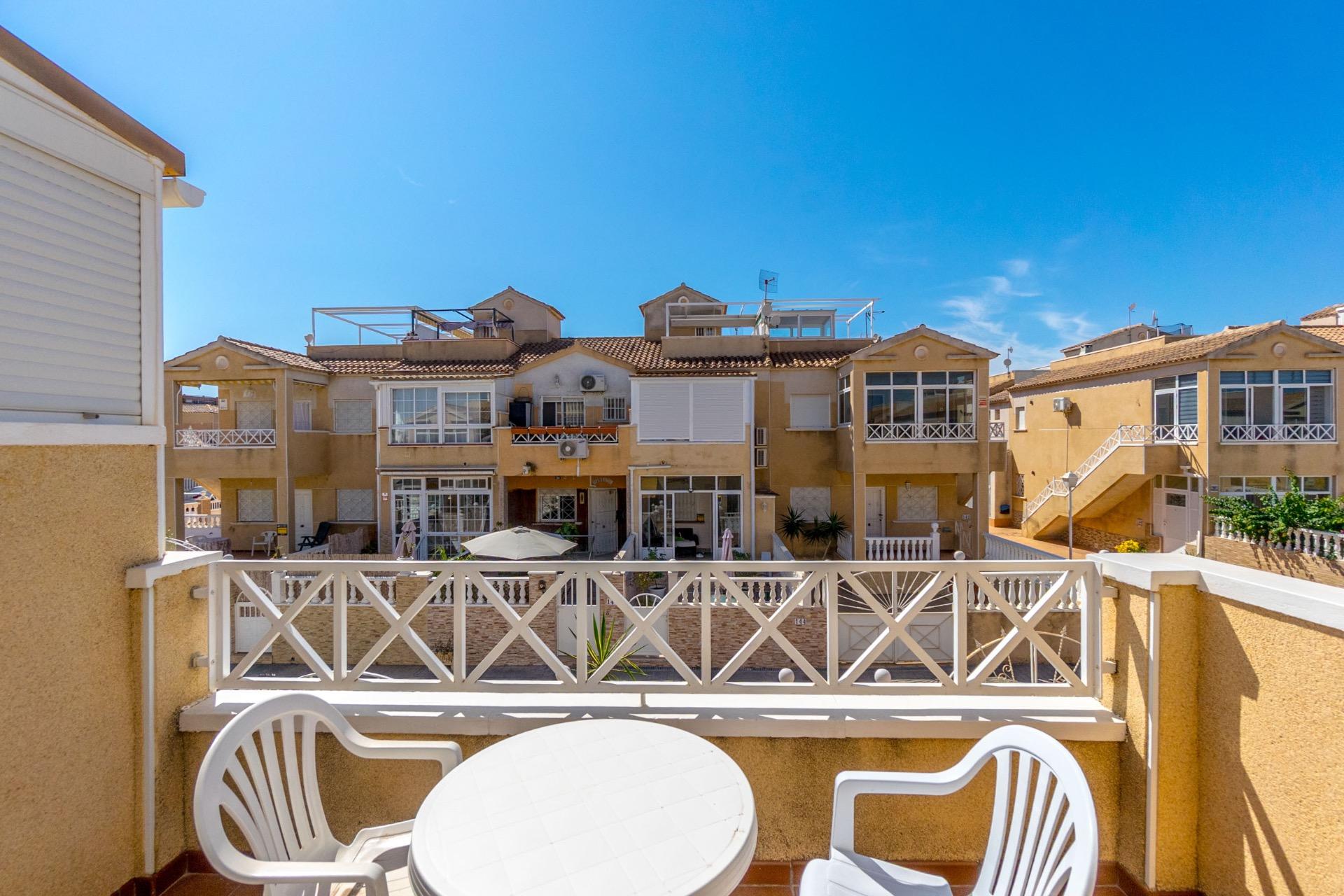 2 Bed, 1 Bath, HouseFor Sale, Torrevieja, Alicante