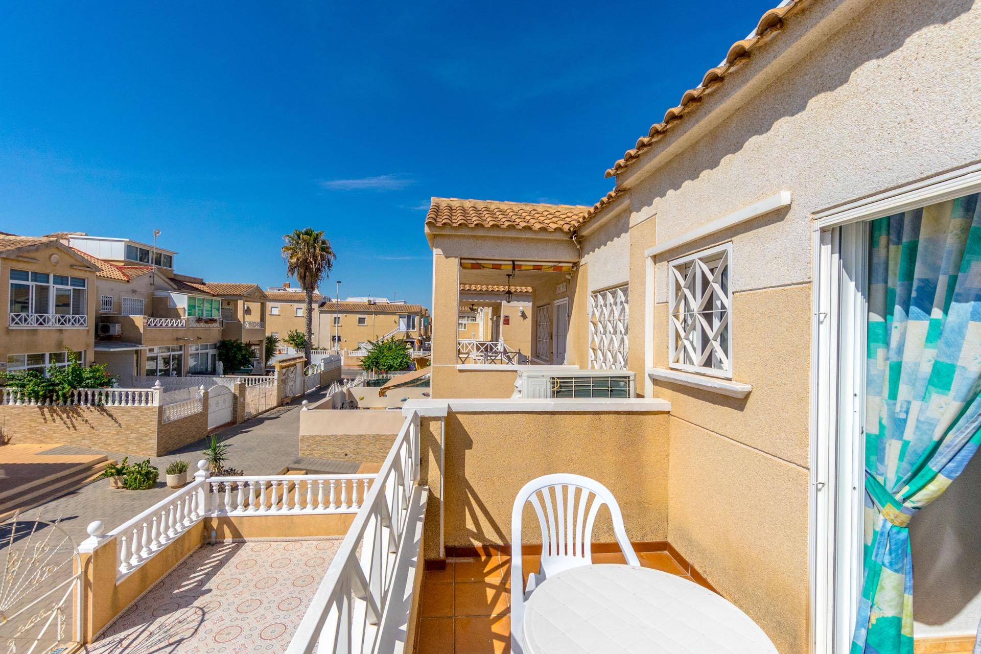 2 Bed, 1 Bath, HouseFor Sale, Torrevieja, Alicante