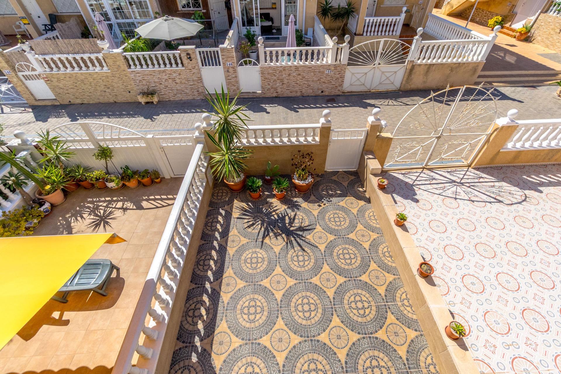 2 Bed, 1 Bath, HouseFor Sale, Torrevieja, Alicante