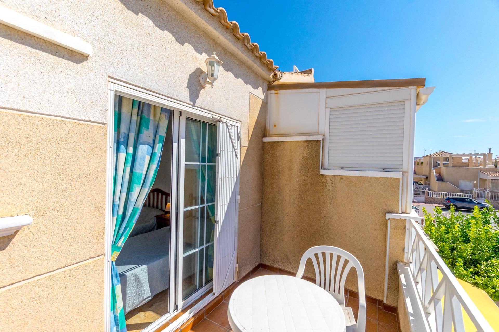 2 Bed, 1 Bath, HouseFor Sale, Torrevieja, Alicante