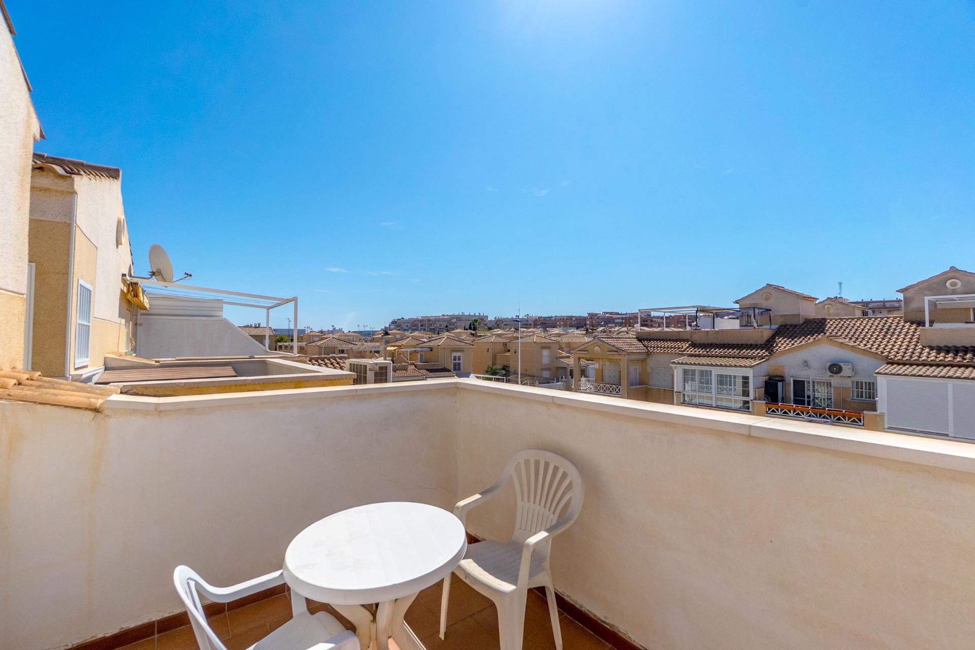 2 Bed, 1 Bath, HouseFor Sale, Torrevieja, Alicante