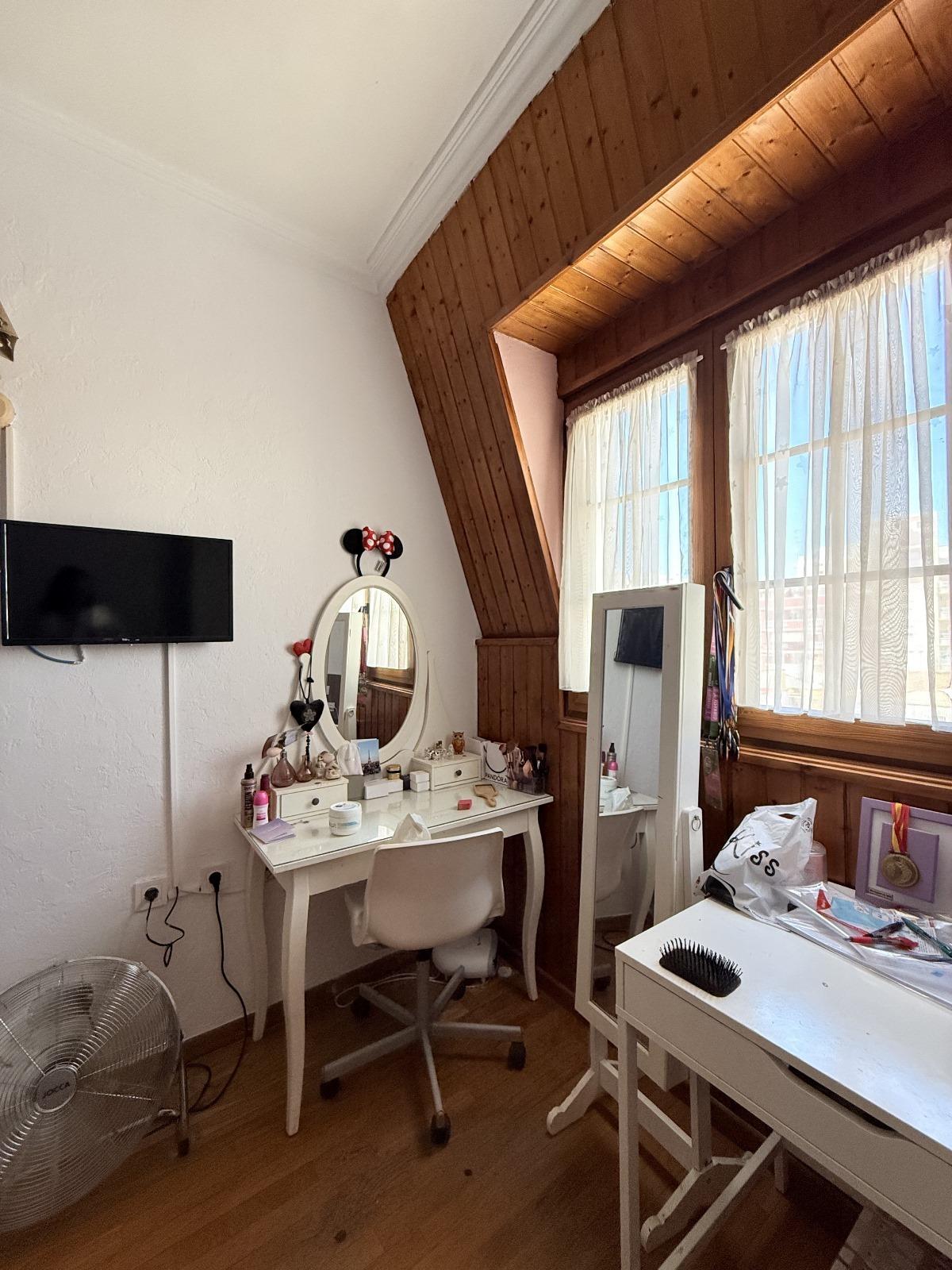 4 Bed, 2 Bath, HouseFor Sale, Torrevieja, Alicante