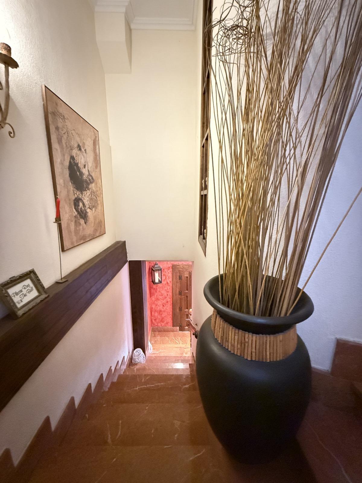 4 Bed, 2 Bath, HouseFor Sale, Torrevieja, Alicante