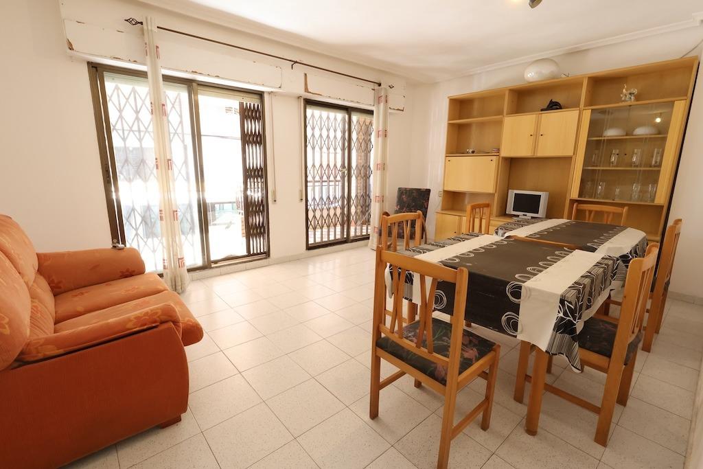 3 Bed, 1 Bath, ApartmentFor Sale, Torrevieja, Alicante