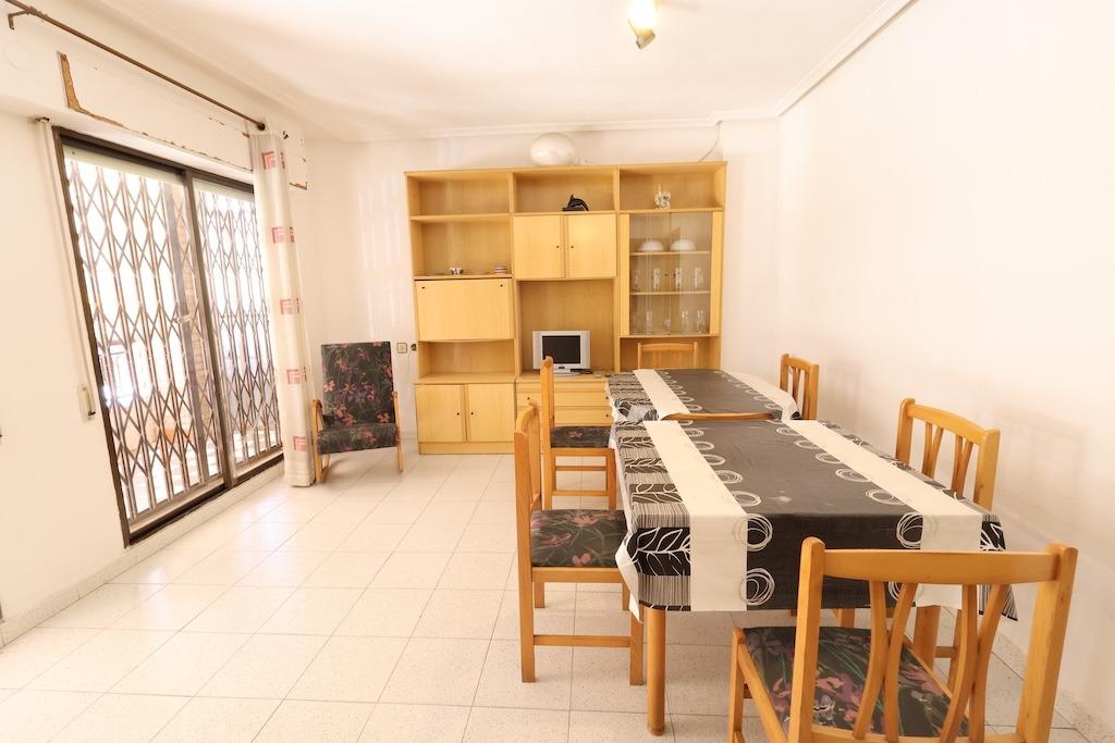 3 Bed, 1 Bath, ApartmentFor Sale, Torrevieja, Alicante