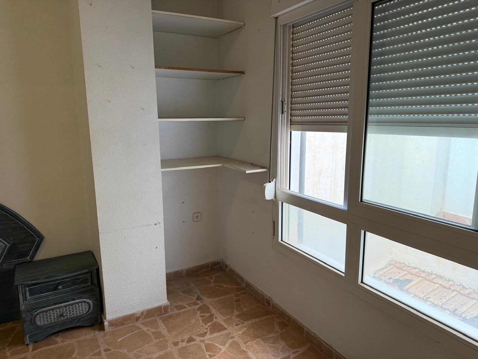 5 Bed, 2 Bath, ApartmentFor Sale, Torrevieja, Alicante 5 Bed, 2 Bath, ApartmentFor Sale, Torrevieja, Alicante